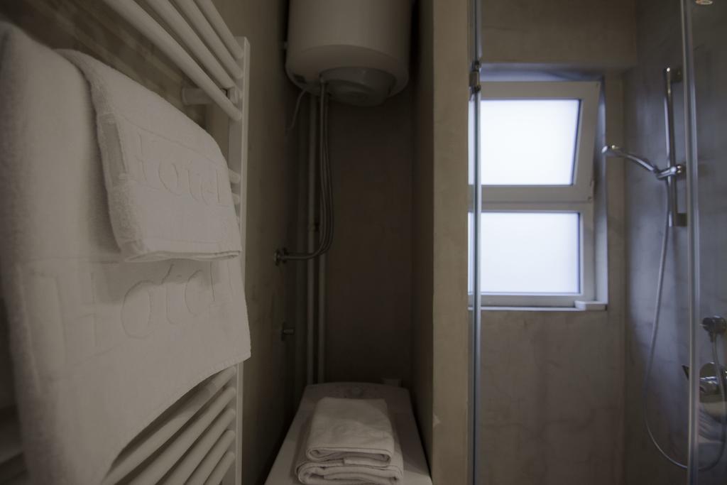 Studio Apartment Picasso Belgrade Extérieur photo